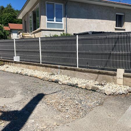 Hotel Chez Val Et Phil La Voulte-sur-Rhone Exterior foto